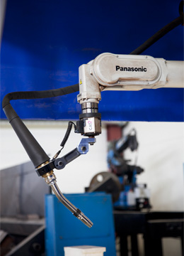 Panasonic-hitsausrobotti